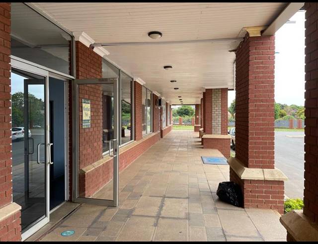 INDUSTRIAL PROPERTY TO RENT IN HENNOPSPARK